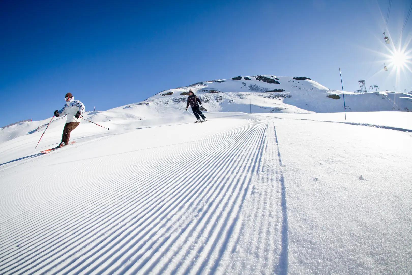 Domaine Ski Pistes 00012